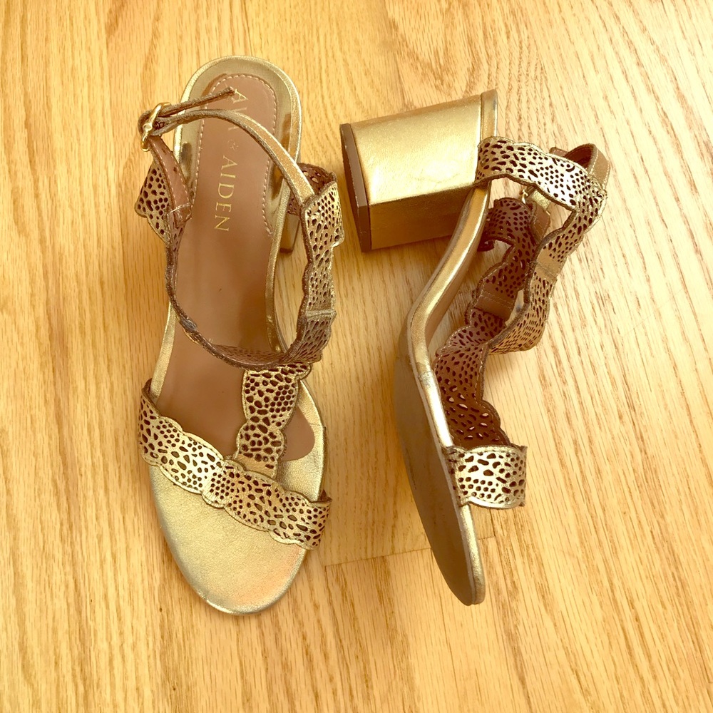 Ava & Aiden Laser-cut Leather Sandal